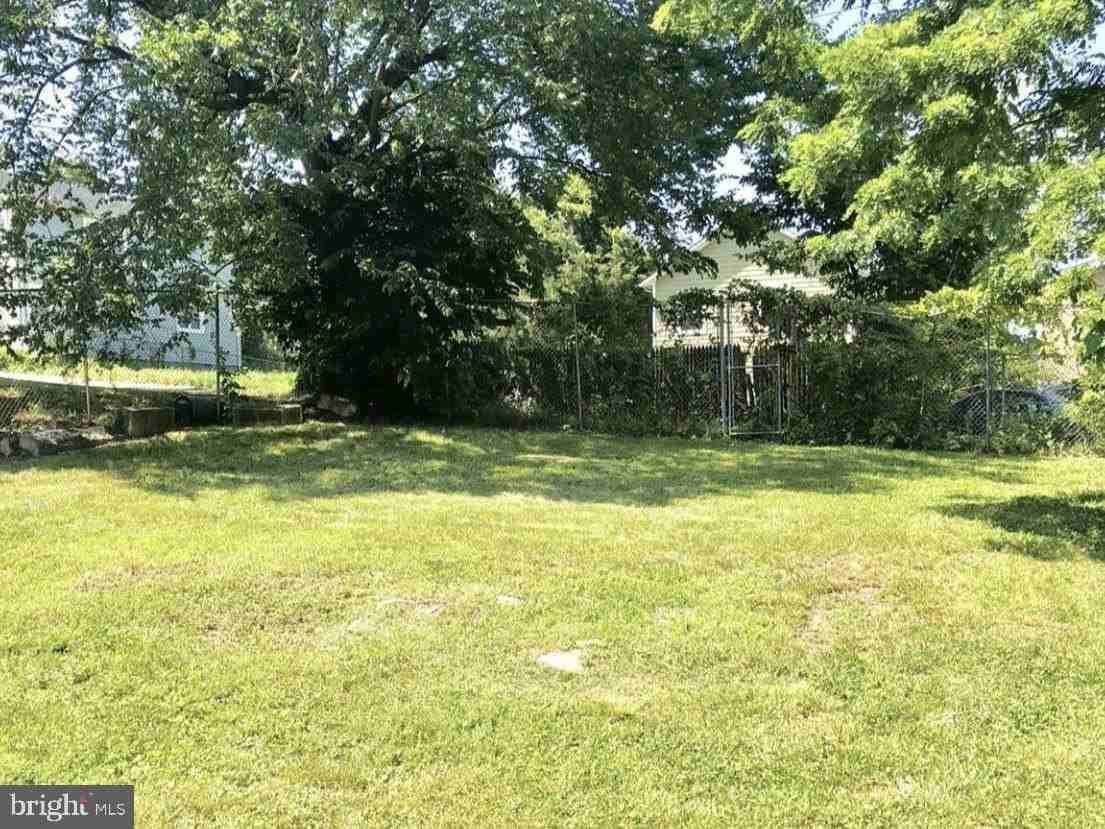 4434 B St Se - Photo 3 of 6