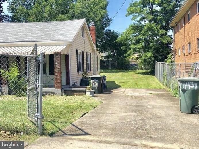 4434 B St Se - Photo 6 of 6