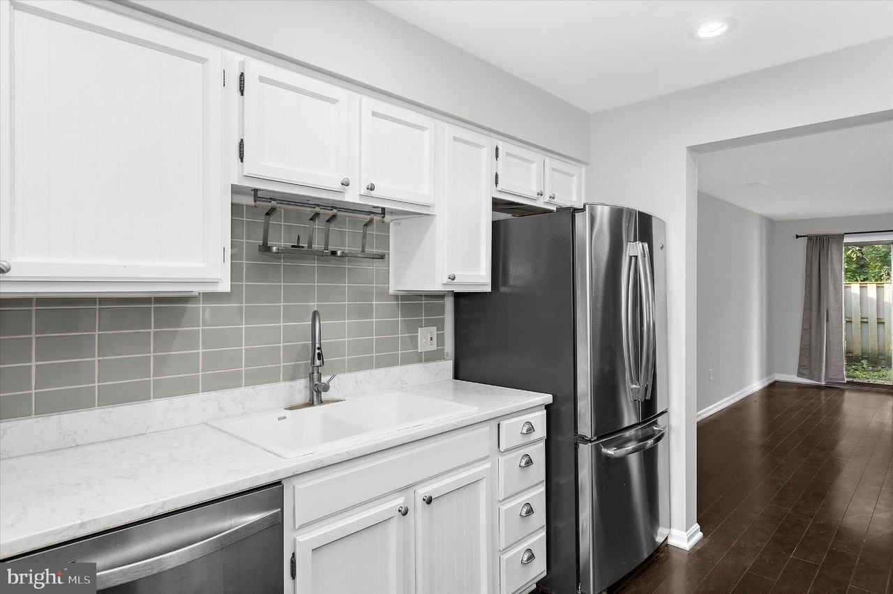 17 Tiburon Ct - Photo 7 of 30