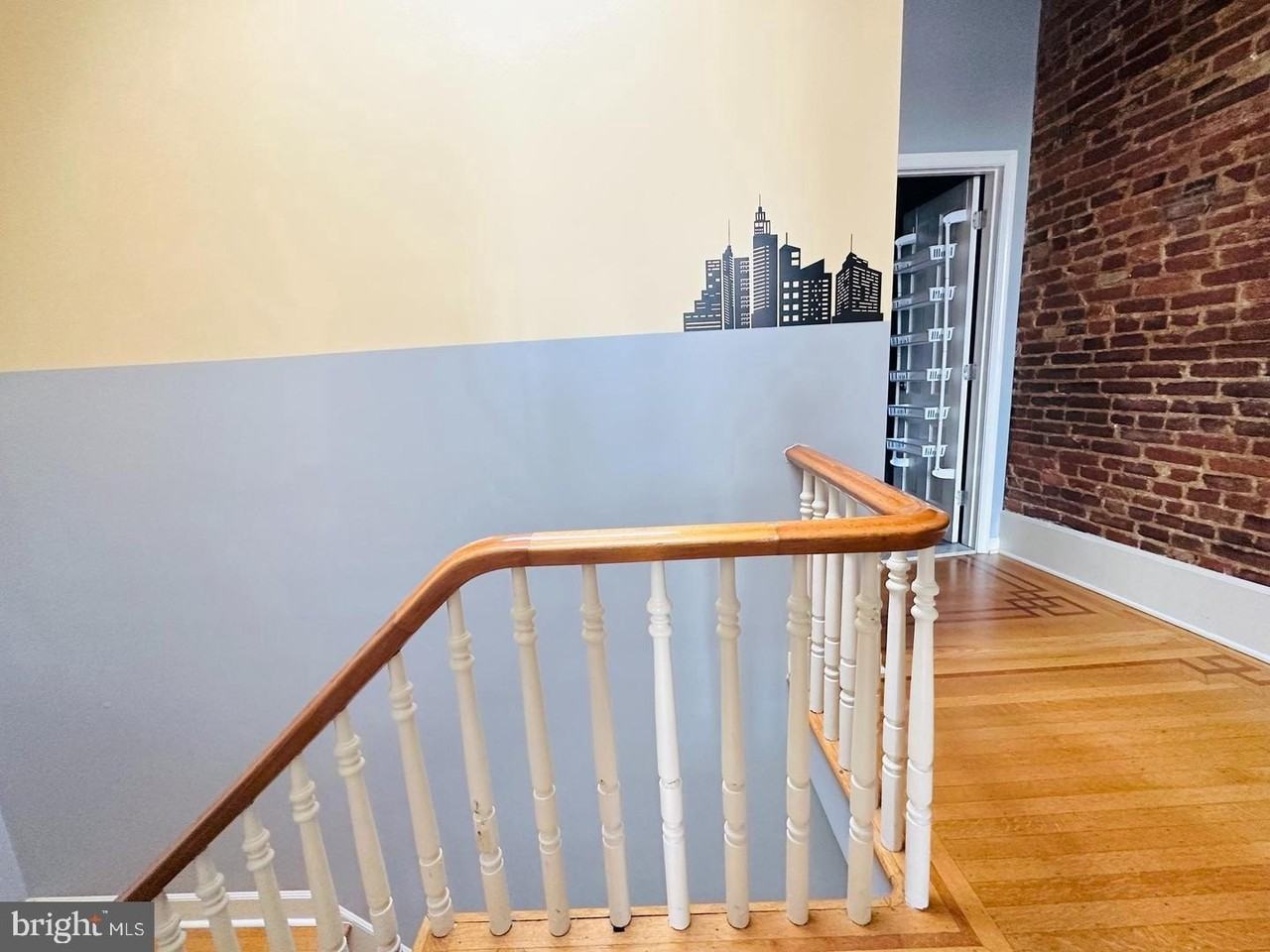 1219 S Charles St - Photo 6 of 22