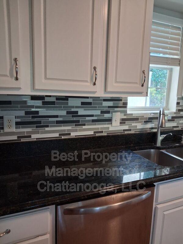 5637 Tucker Rd - Photo 5 of 24