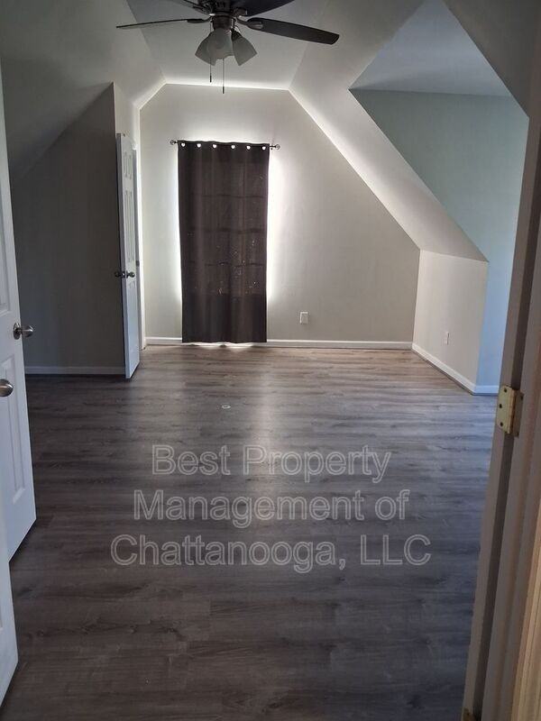 5637 Tucker Rd - Photo 7 of 24