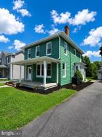 featured image of 122 N Main St