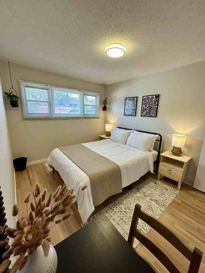 2406 Richmond Rd Sw - Photo 3 of 10