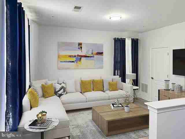 3556 Woodlake Dr #17 - Photo 3 of 50