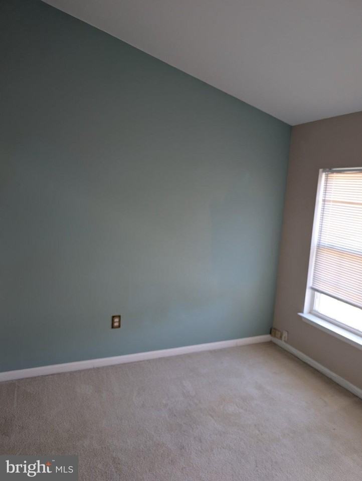 12348 Woodwalk Ter - Photo 7 of 16