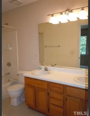 312 Silverberry Ct #NA - Photo 3 of 6