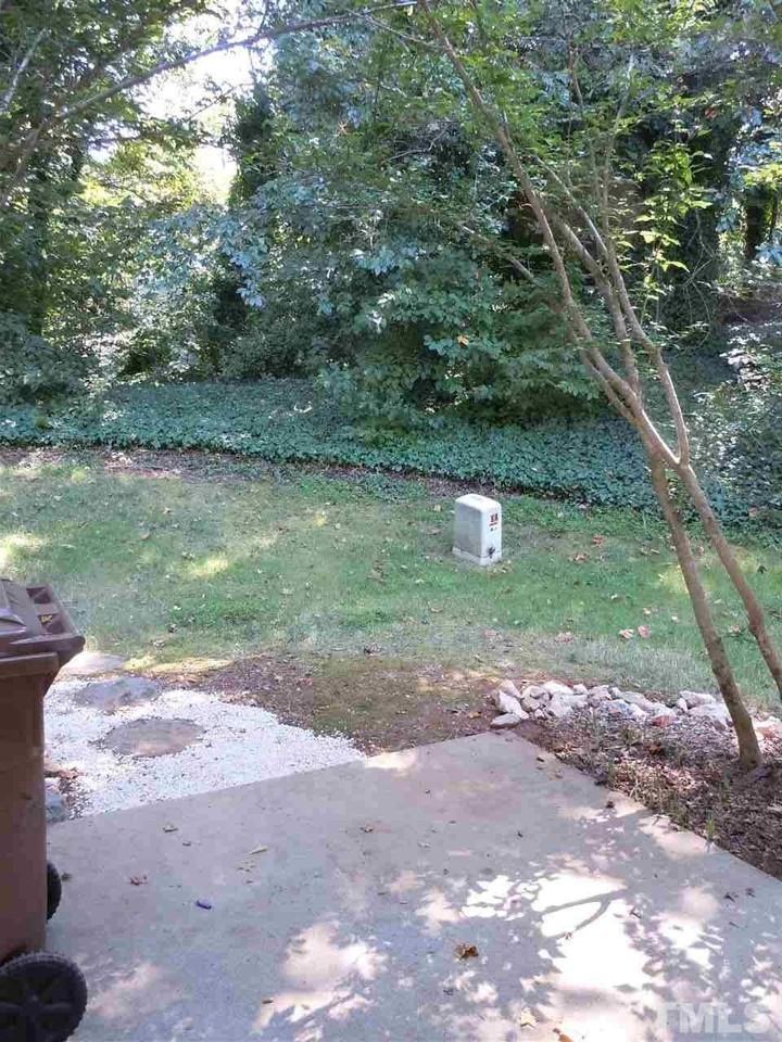 312 Silverberry Ct #NA - Photo 6 of 6