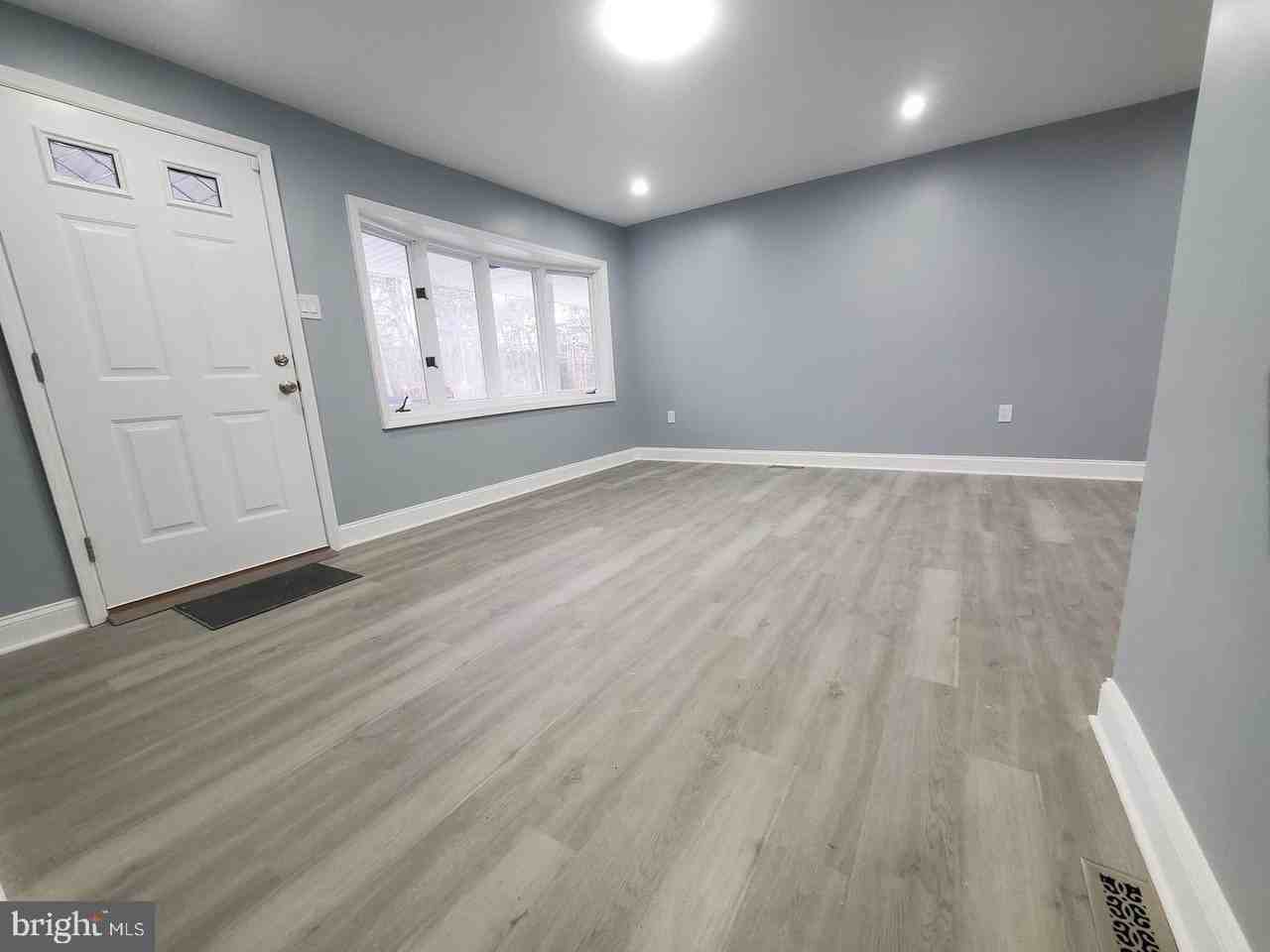 2601 N Lakeshore Dr - Photo 6 of 28