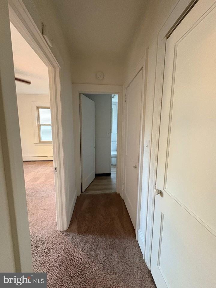 143 Delaware St #3A - Photo 5 of 6