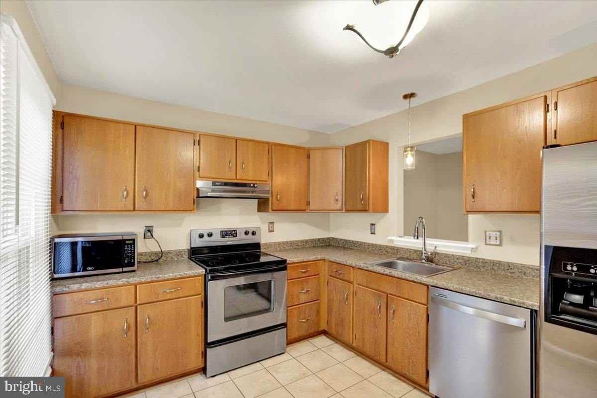 2816 Kingston Dr - Photo 4 of 22