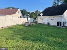 587 Arbor Rd - Photo 1 of 1