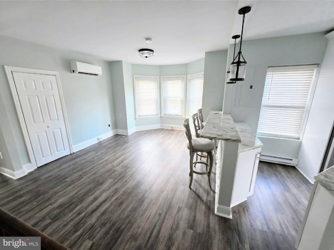 315 Washington Ave #2 - Photo 4 of 27