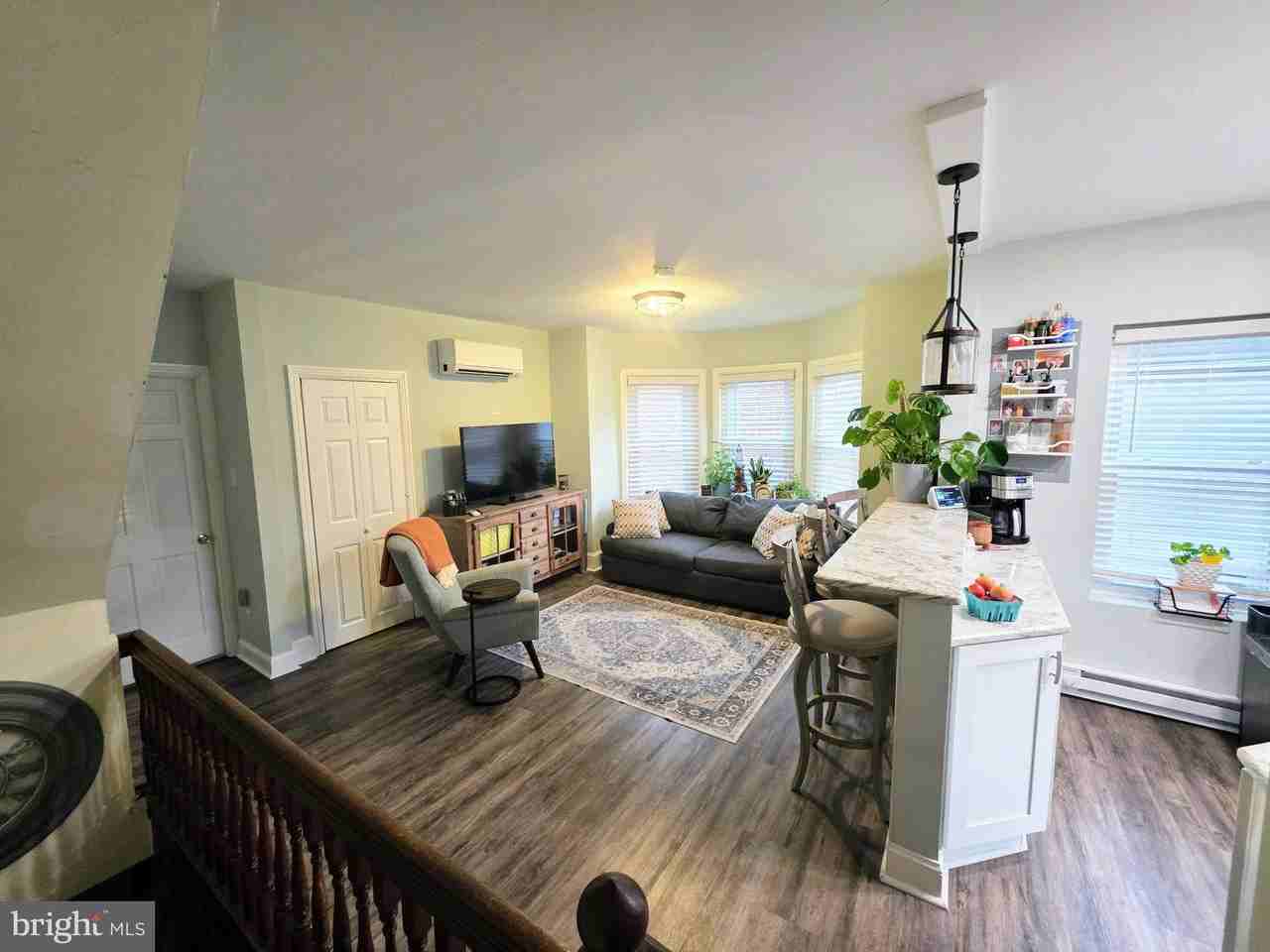 315 Washington Ave #2 - Photo 5 of 27