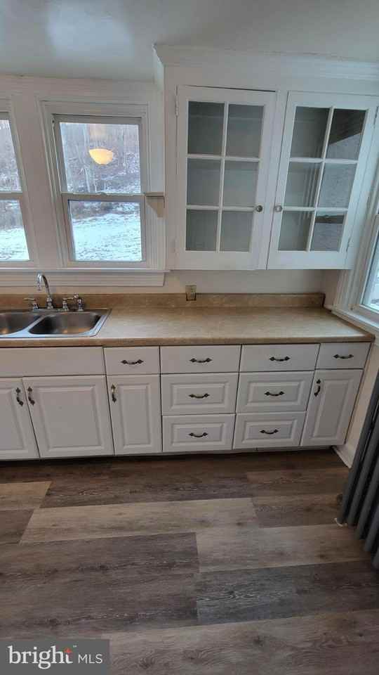289 Arcola Rd - Photo 4 of 22