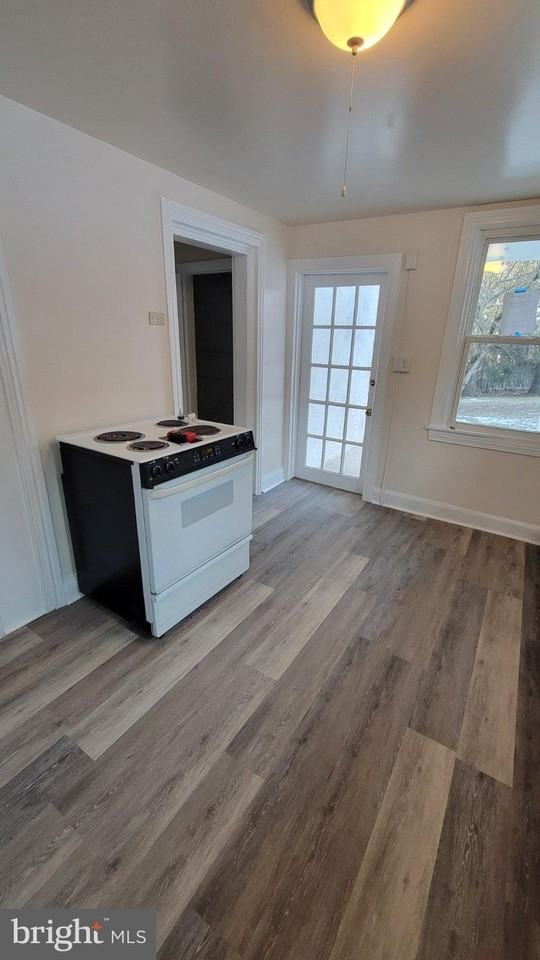 289 Arcola Rd - Photo 6 of 22