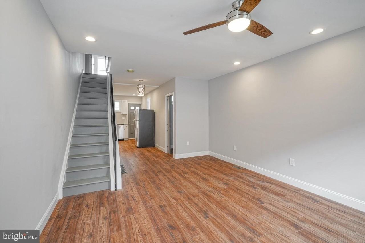 1348 N Dover St - Photo 2 of 20
