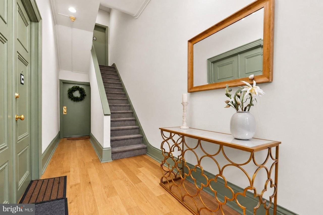 1716 Wallace St #202 - Photo 7 of 31