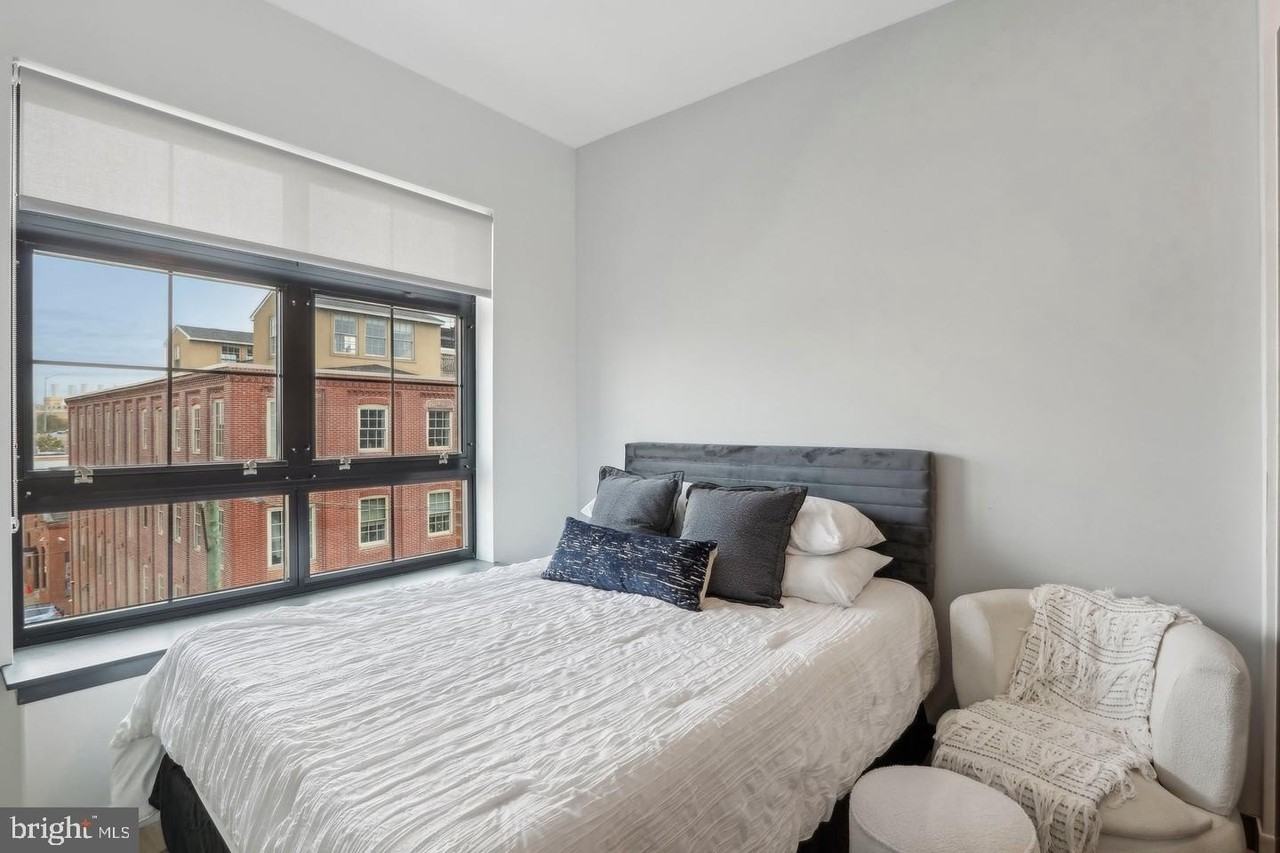 1122 Frankford Ave #323 - Photo 3 of 17