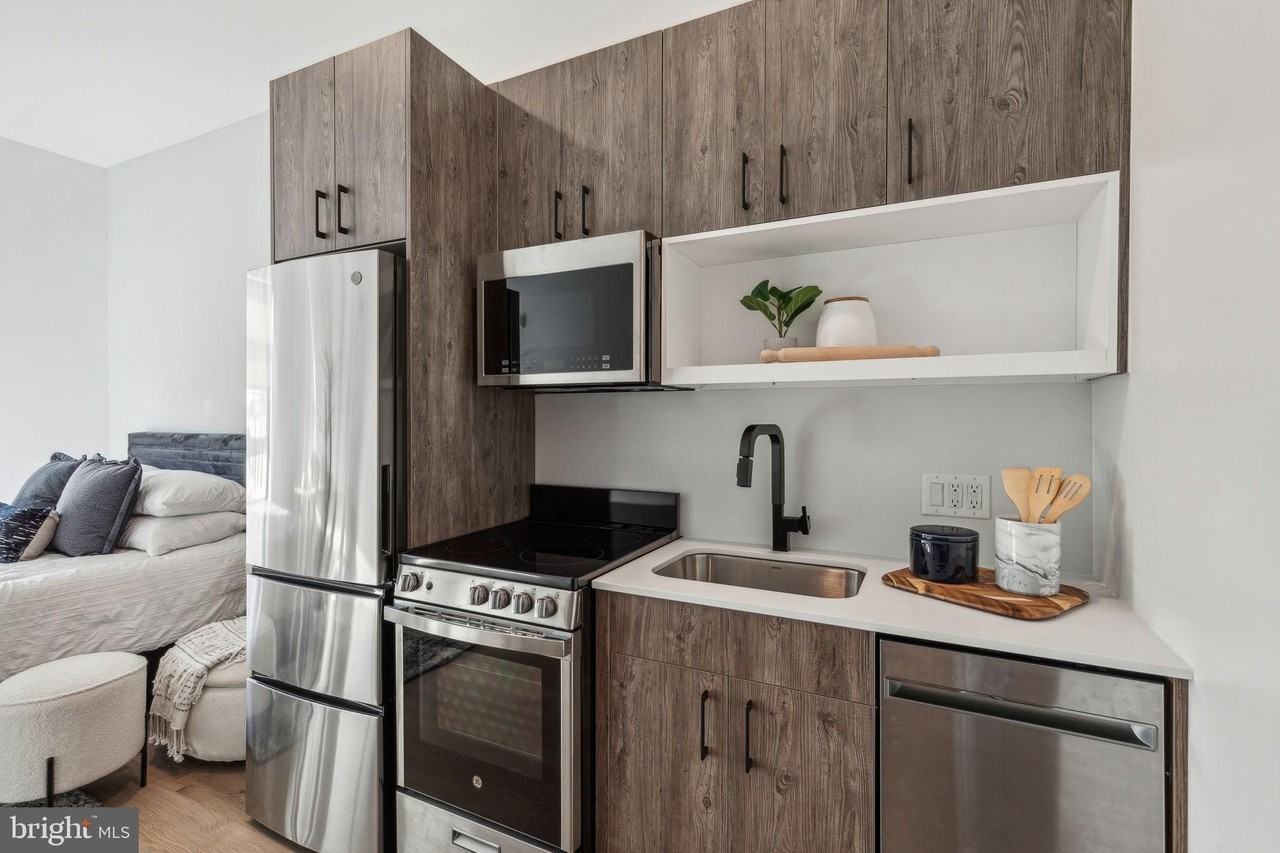 1122 Frankford Ave #323 - Photo 5 of 17