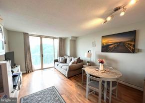 2500 N Van Dorn St #1020 - Photo 1 of 1