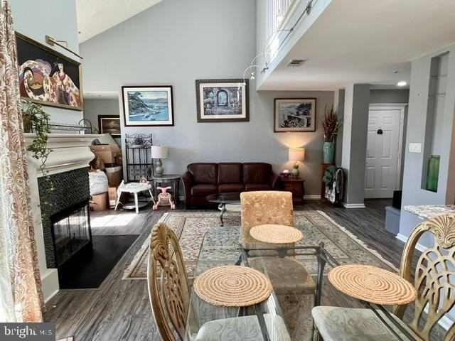 265 S Pickett St #402 - Photo 6 of 29
