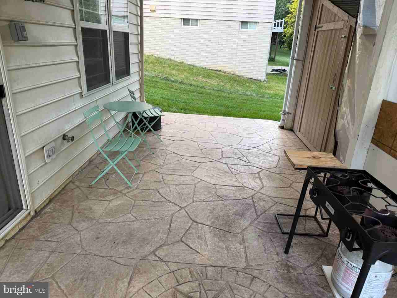 8498 Indian Paintbrush Way - Photo 3 of 8