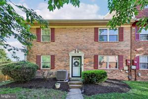 featured image of 9899 Hagel Cir