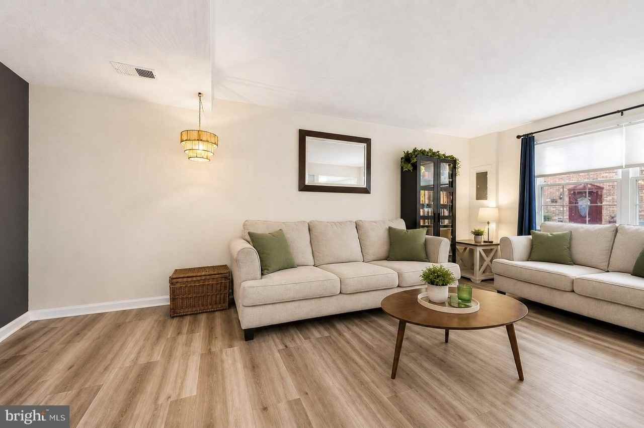 9899 Hagel Cir - Photo 6 of 30