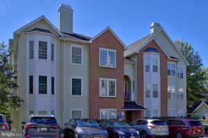 featured image of 4139 Fountainside Ln #102