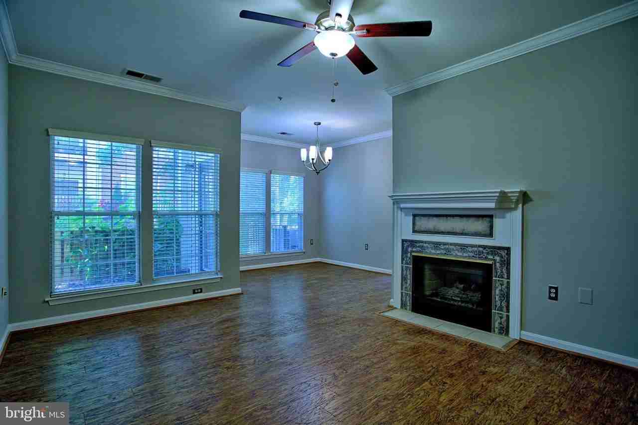 4139 Fountainside Ln #102 - Photo 2 of 21
