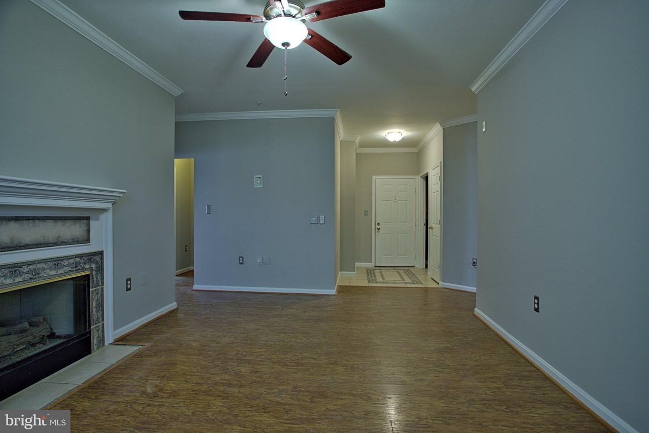 4139 Fountainside Ln #102 - Photo 6 of 21