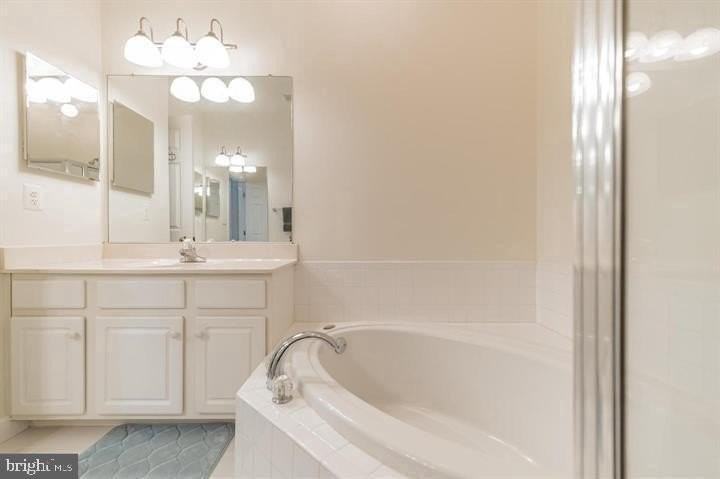 11431 Log Ridge Dr - Photo 5 of 12