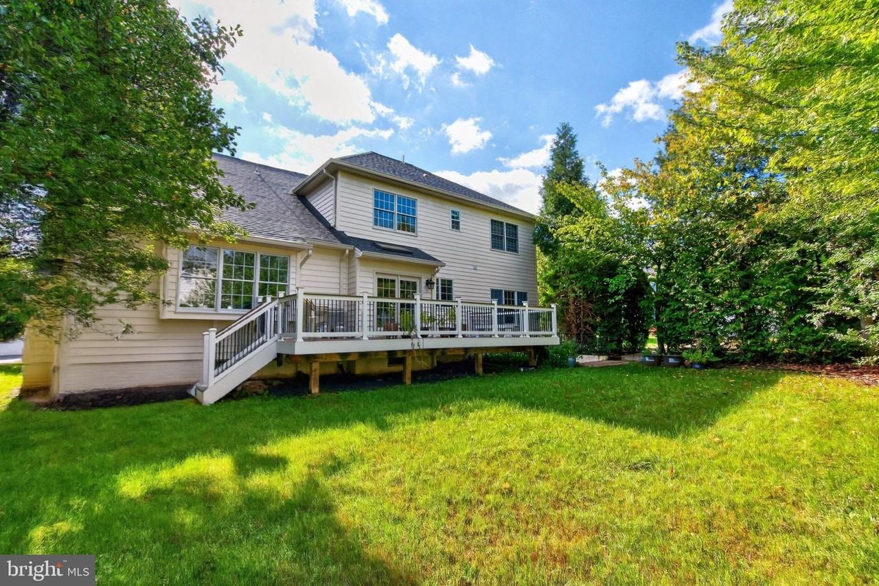 25289 Talent St - Photo 6 of 50