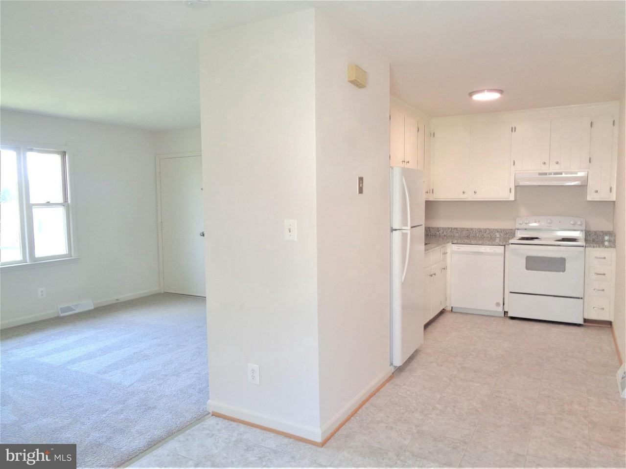 1807 Meadow Dr - Photo 5 of 11
