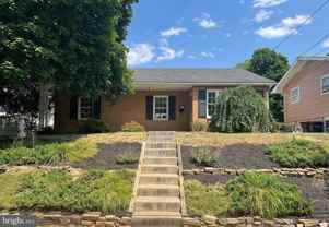 332 Parkway St - Photo 1 of 1