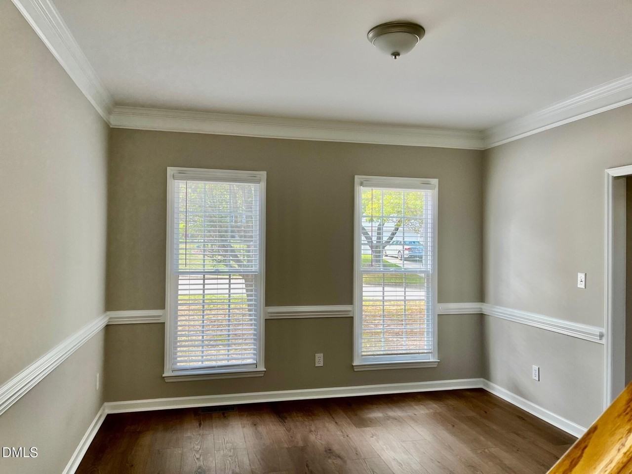 101 Cockleshell Ct - Photo 4 of 19