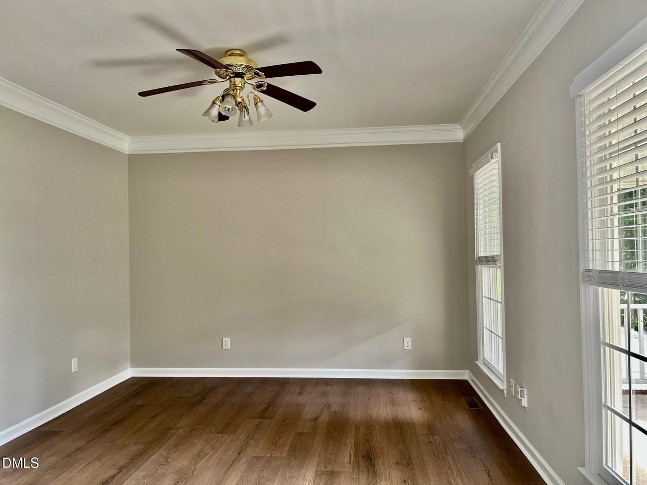 101 Cockleshell Ct - Photo 5 of 19