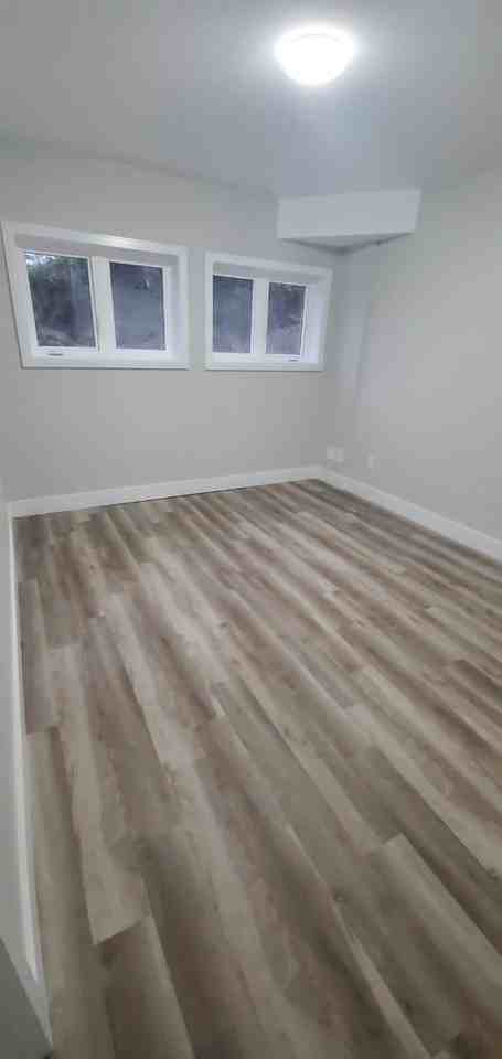 550 Brealey Drive #14 - Photo 7 of 51