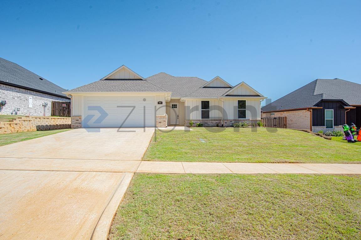 905 Alex Dr - Photo 2 of 27