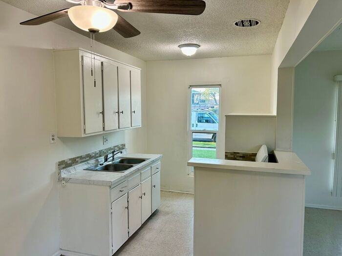 9562 Maureen Dr #1 - Photo 5 of 21