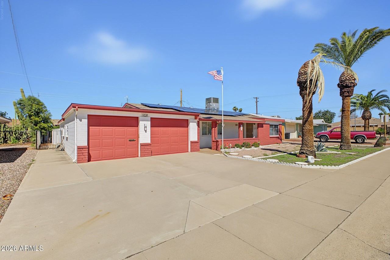 5738 E Covina Rd - Photo 2 of 34