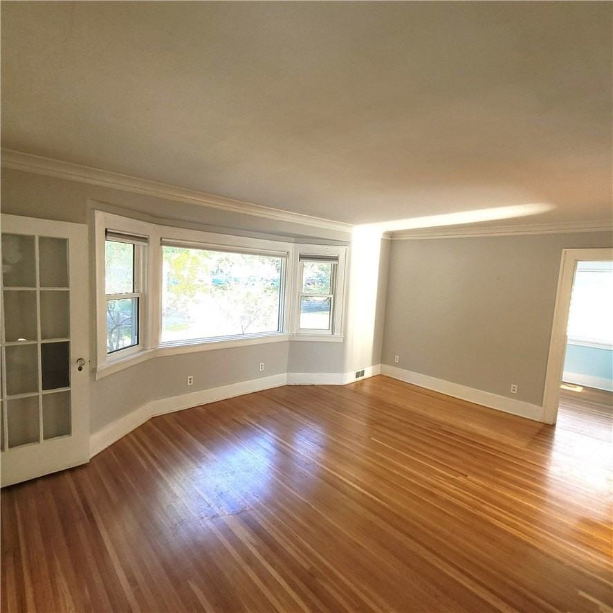 75 Shelbourne Rd - Photo 6 of 25