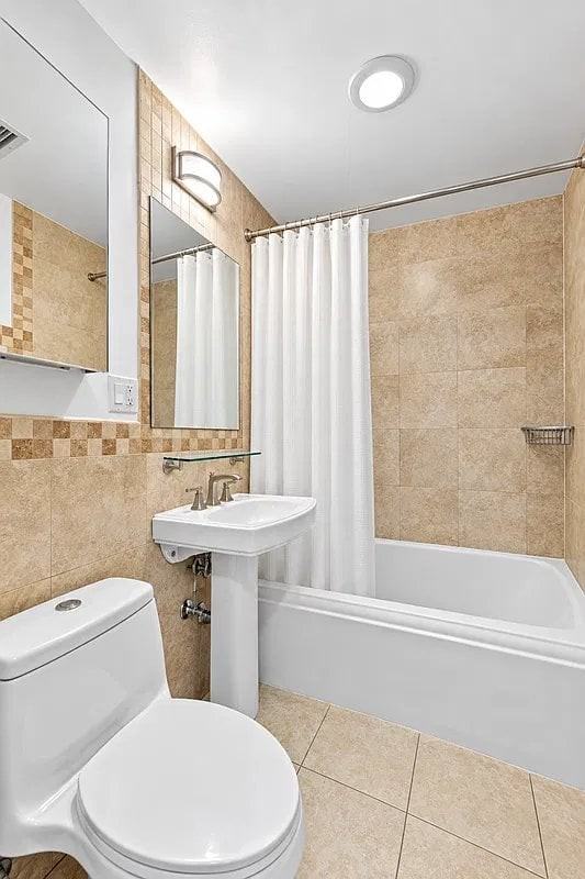 222 E 18th St #4F - Photo 6 of 6