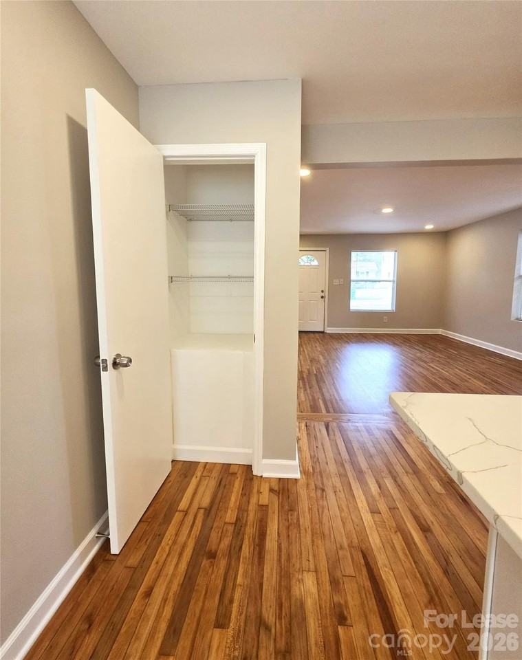 2029 Wilson Ave - Photo 6 of 17