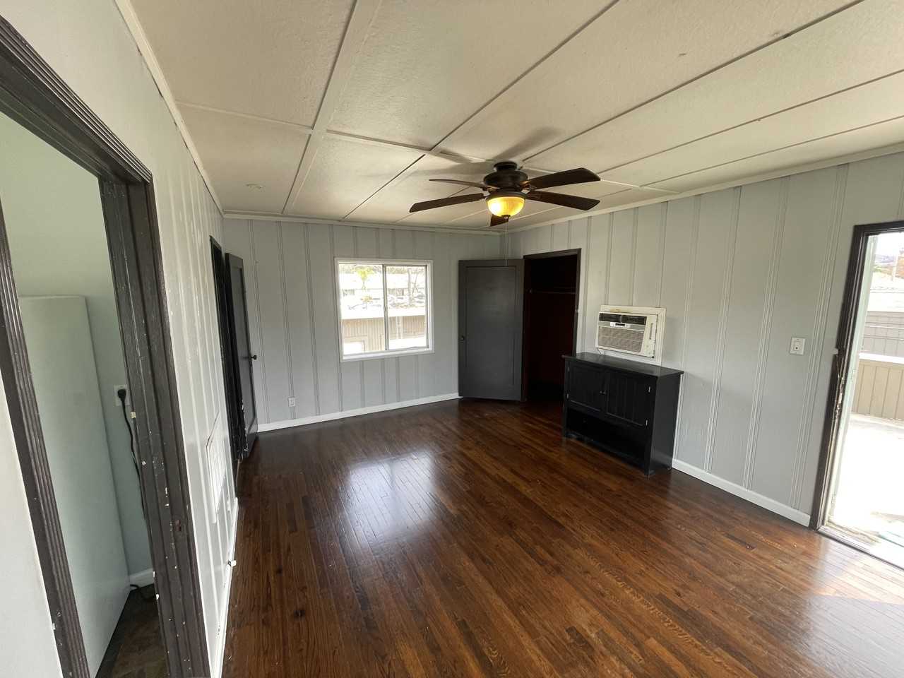 River Street Villas - Photo 4 of 20