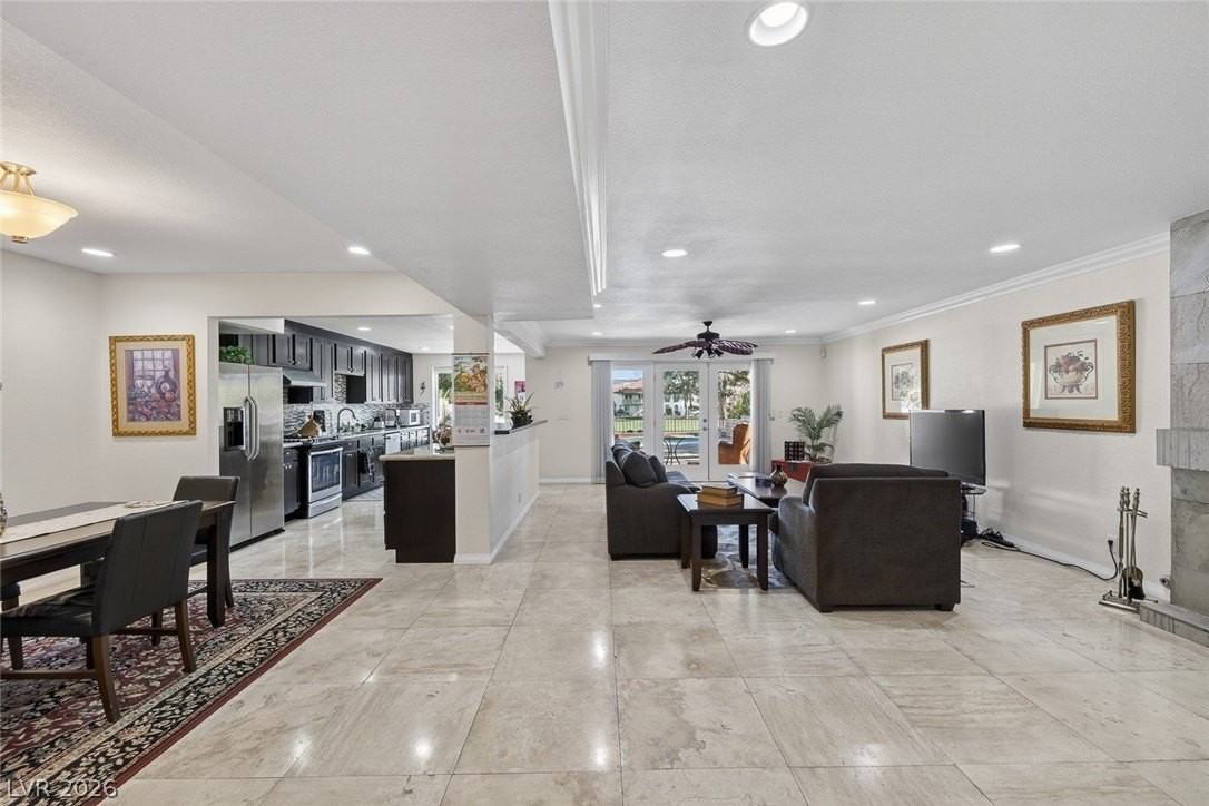 3020 Bel Air Dr - Photo 3 of 50
