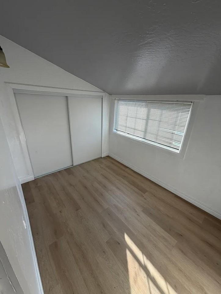 41 Sanrive Avenue - Photo 5 of 7