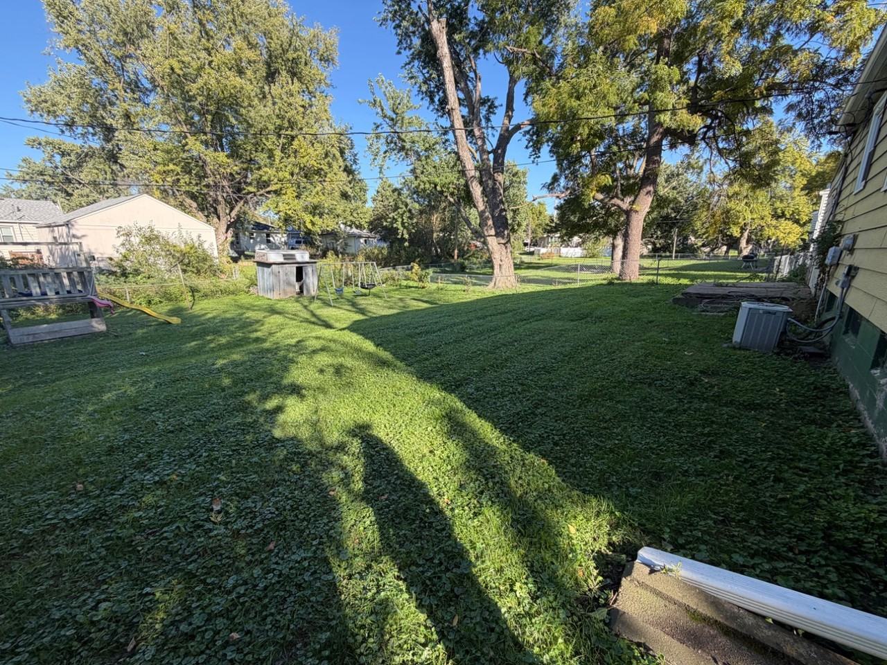 5822 Sahler St - Photo 3 of 12