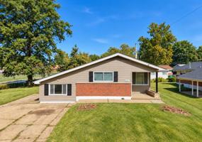 featured image of 2201 Hollis Dr